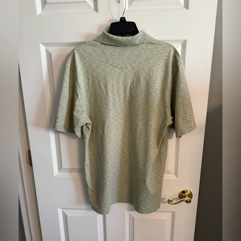IZOD Men's Light Green Polo Shirt - Picture 2 of 5